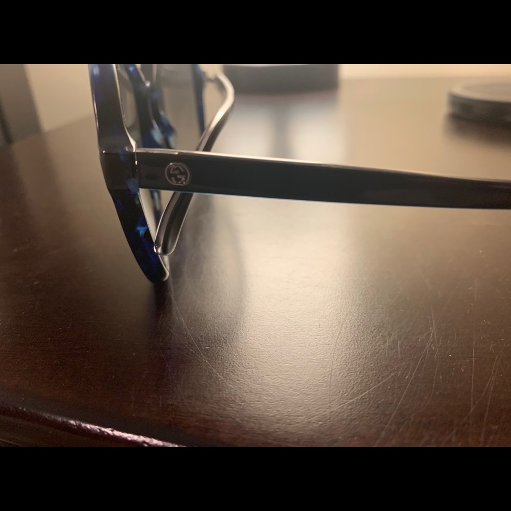 Gucci sunglasses - Picture 3 of 5